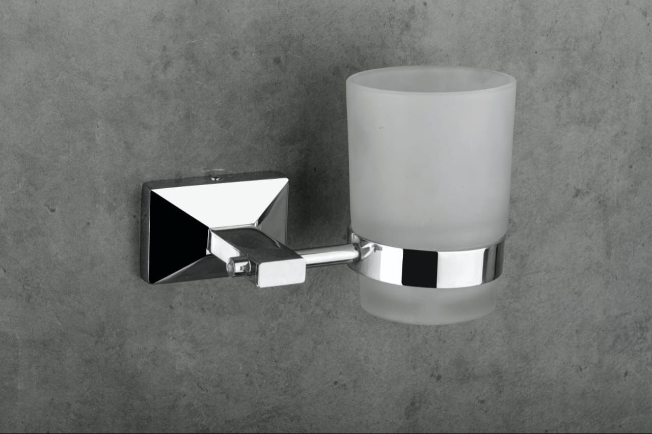 Daizy Stainless Steel Tumbler Holder (304 Grade)