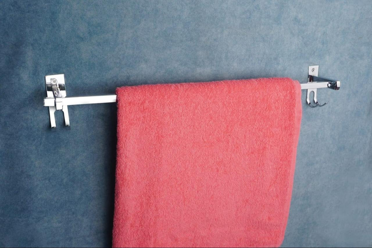 Delux Square Stainless Steel (24 Inches) Towel Rod