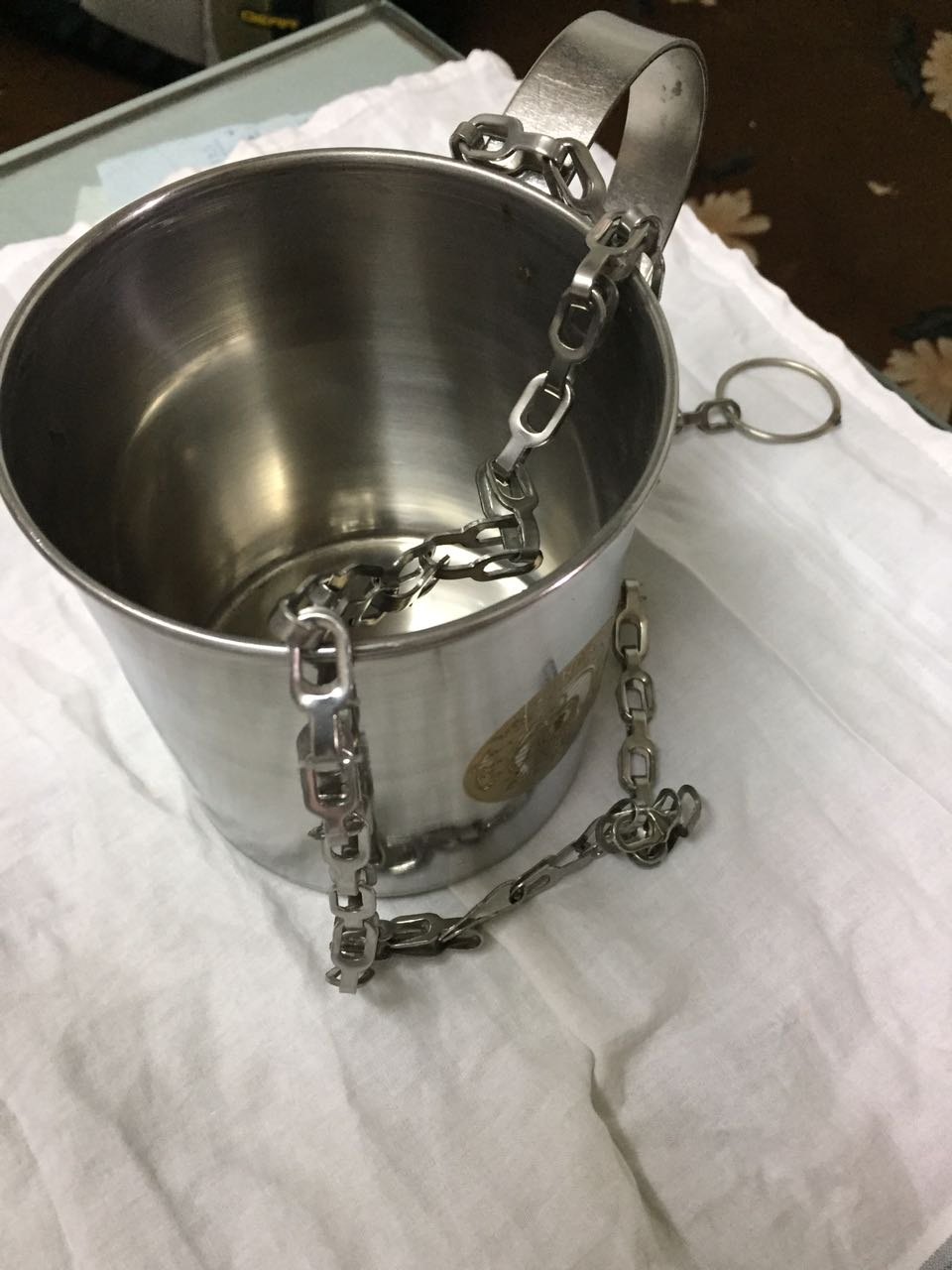 Mug and Chain Stainless Steel